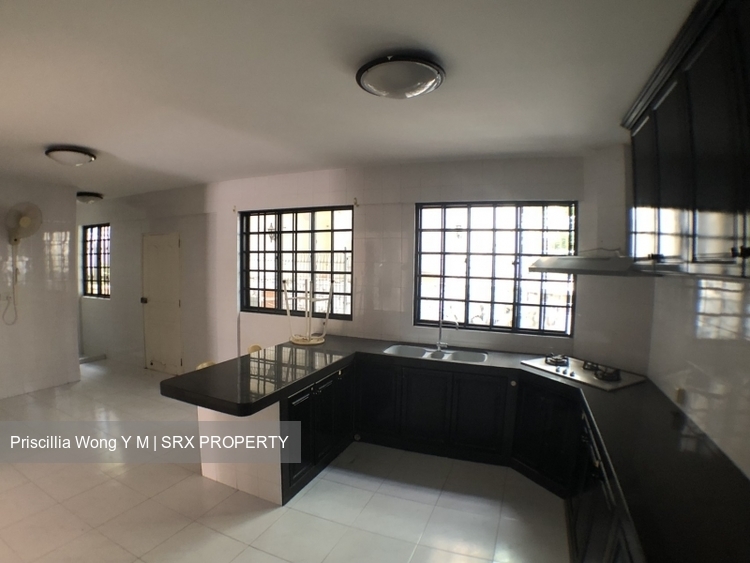 Thomson Garden Estate (D20), Terrace #186496742